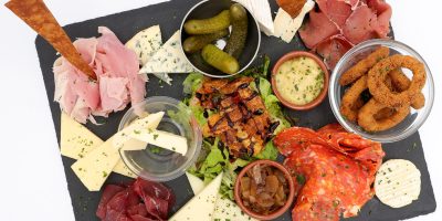 Planche-de-charcuterie-Restaurant-Montpellier-Le-Trefle-Rouge_reference